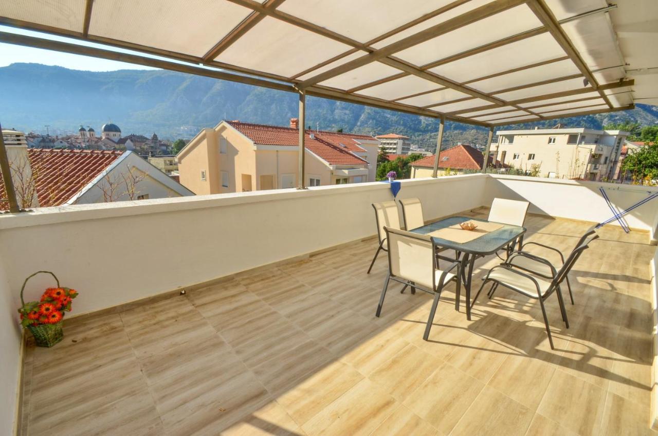 Tea Apartment Kotor Bagian luar foto