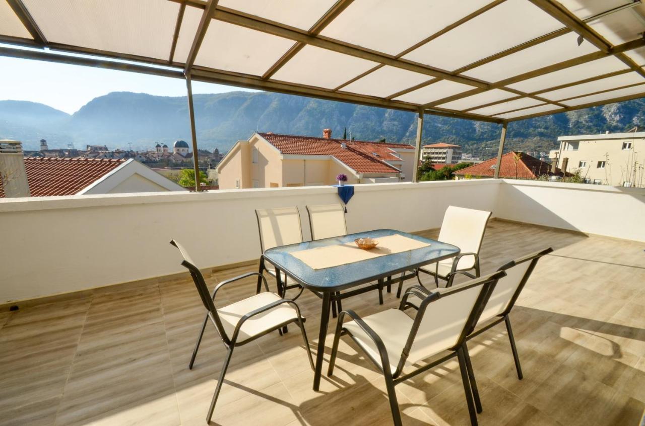 Tea Apartment Kotor Bagian luar foto