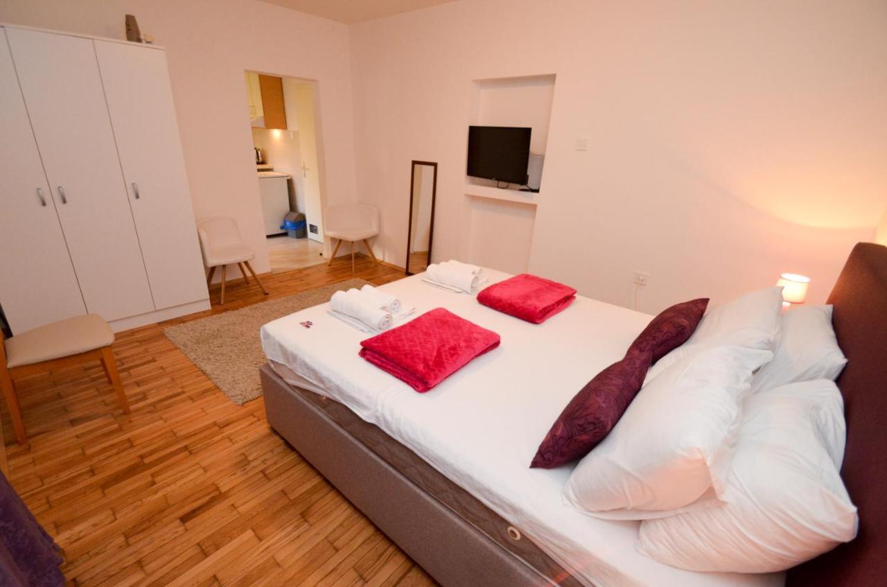 Tea Apartment Kotor Bagian luar foto